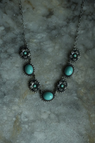 ANTIQUE STERLING PETAL CHOKER