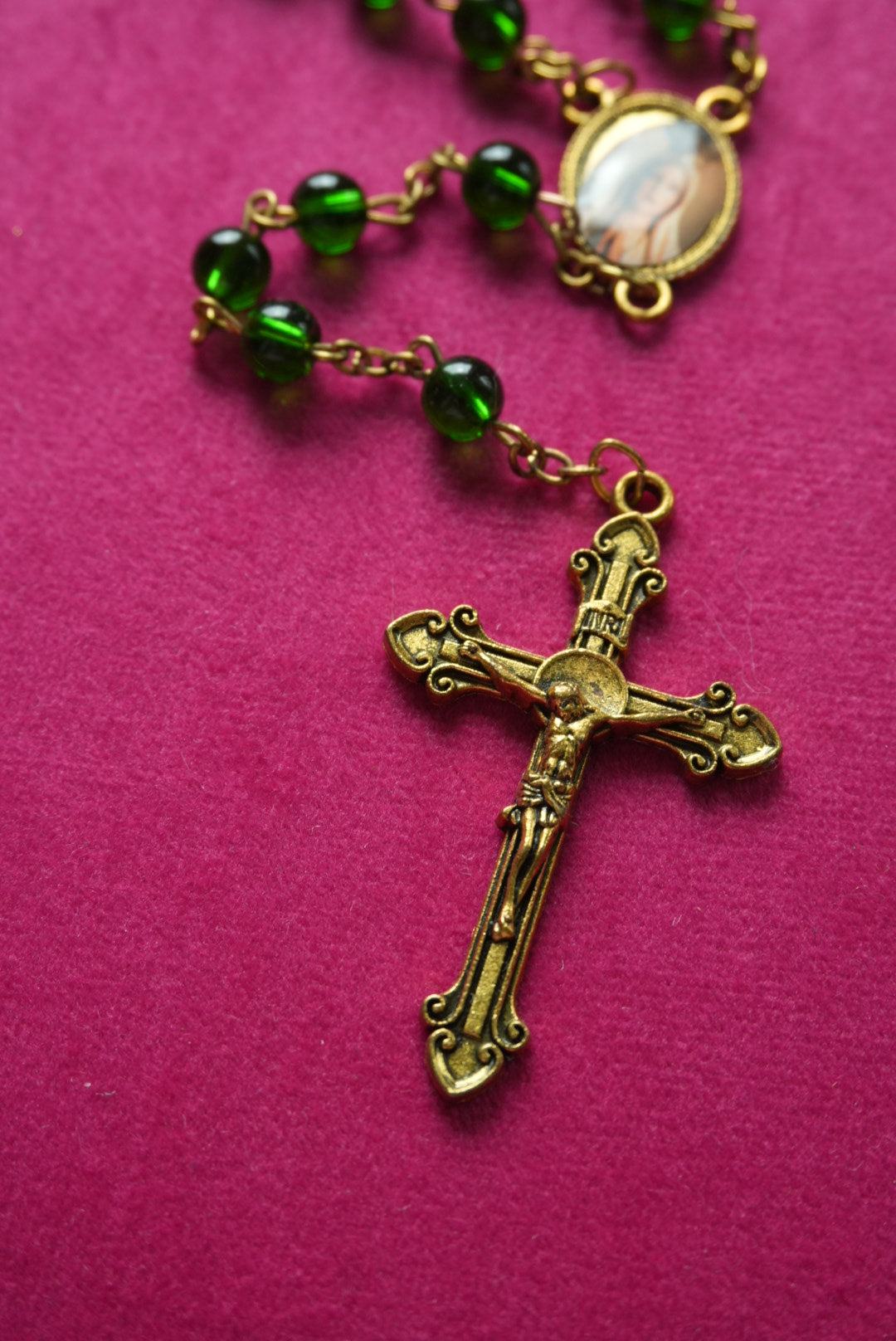 GREEN ROSARY