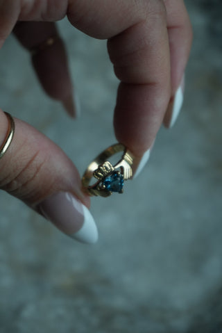 14K TOPAZ CLADDAGH