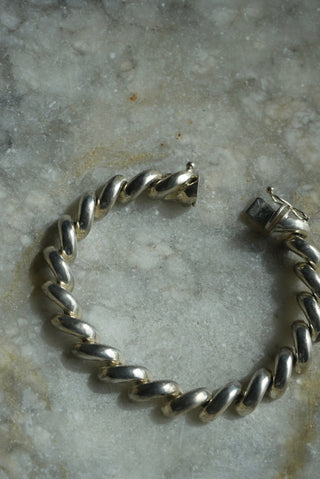 MUST HAVE MARCO