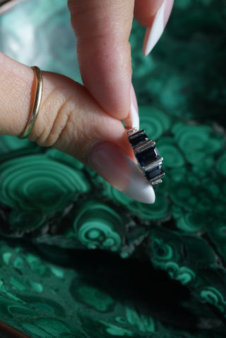 14k White Gold Sapphire Ring