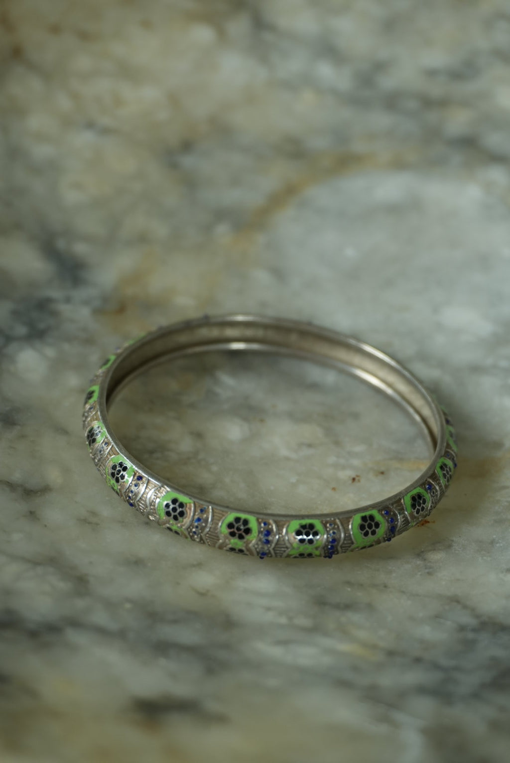 ENVY ENAMEL BANGLE