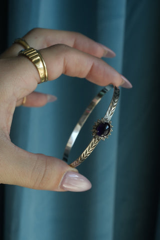 New Moon - Sterling Onyx Cabochon Bangle