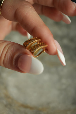 14K VICTORIAN HUGGIE HOOPS