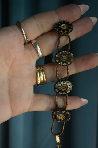 Daisy Chain - Vintage Costume Bracelet