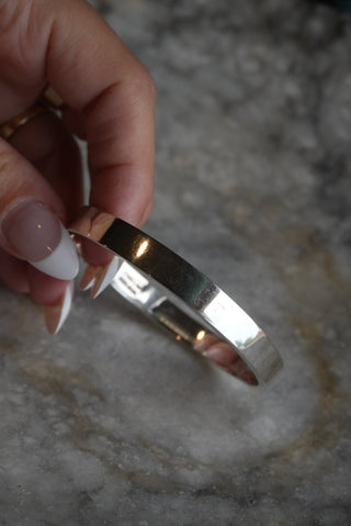 CLASSIC BANGLE