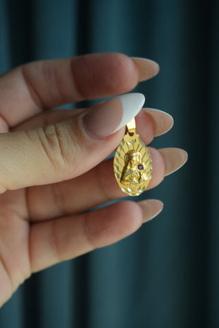 10K MADONNA PENDANT