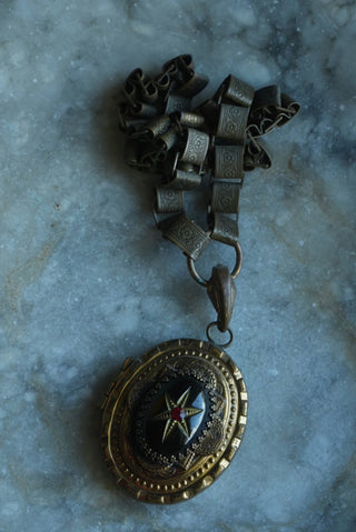 RARE LOCKET
