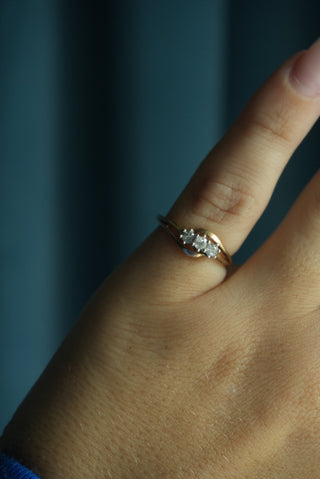 14K DIAMOND RING