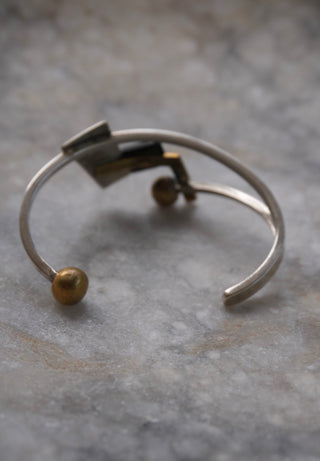 WEARABLE SCULPTURE