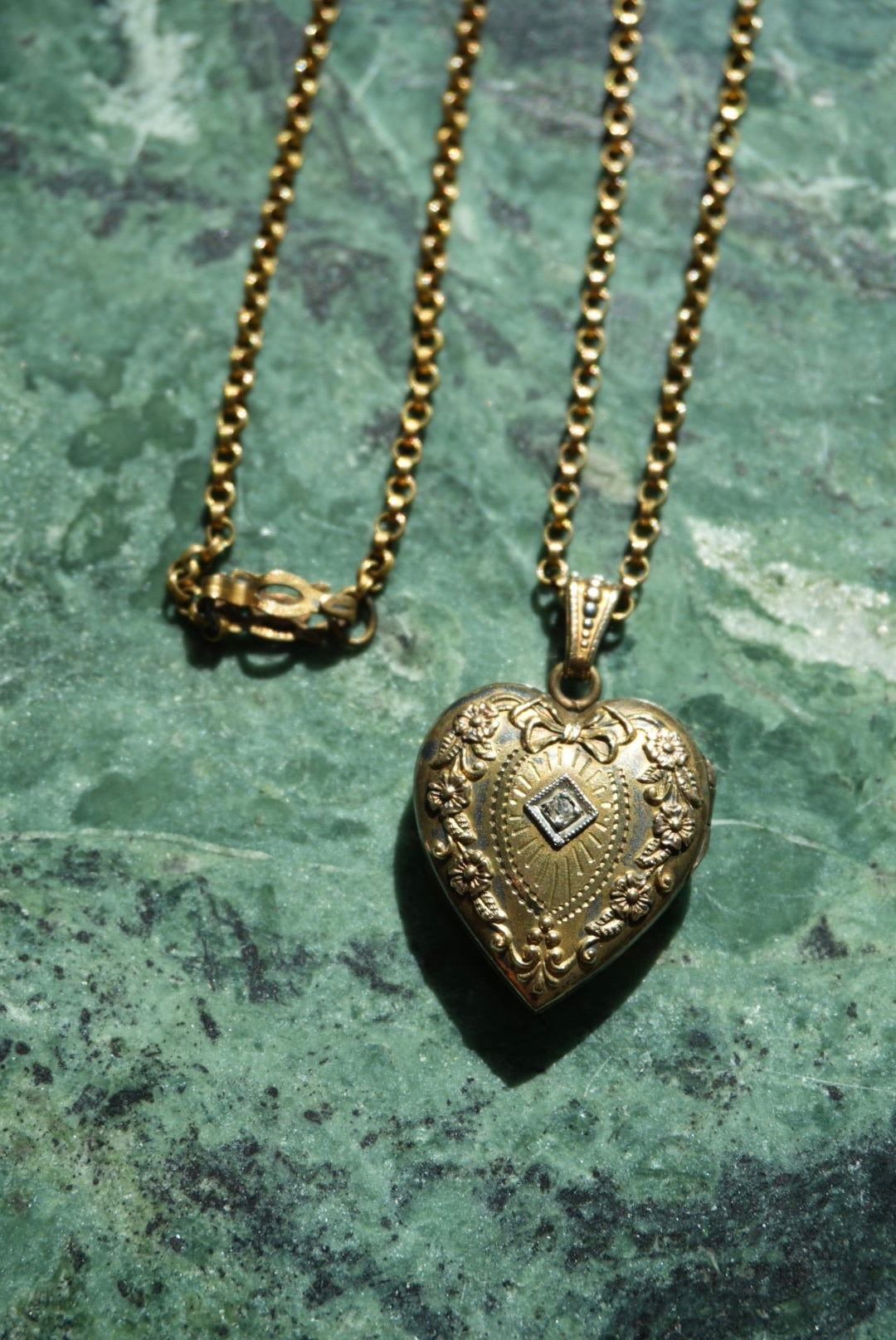 ANTIQUE PRINCESS LOCKET