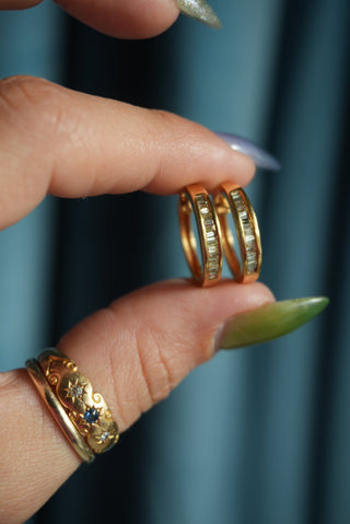 18K GOLD DIAMOND HOOPS