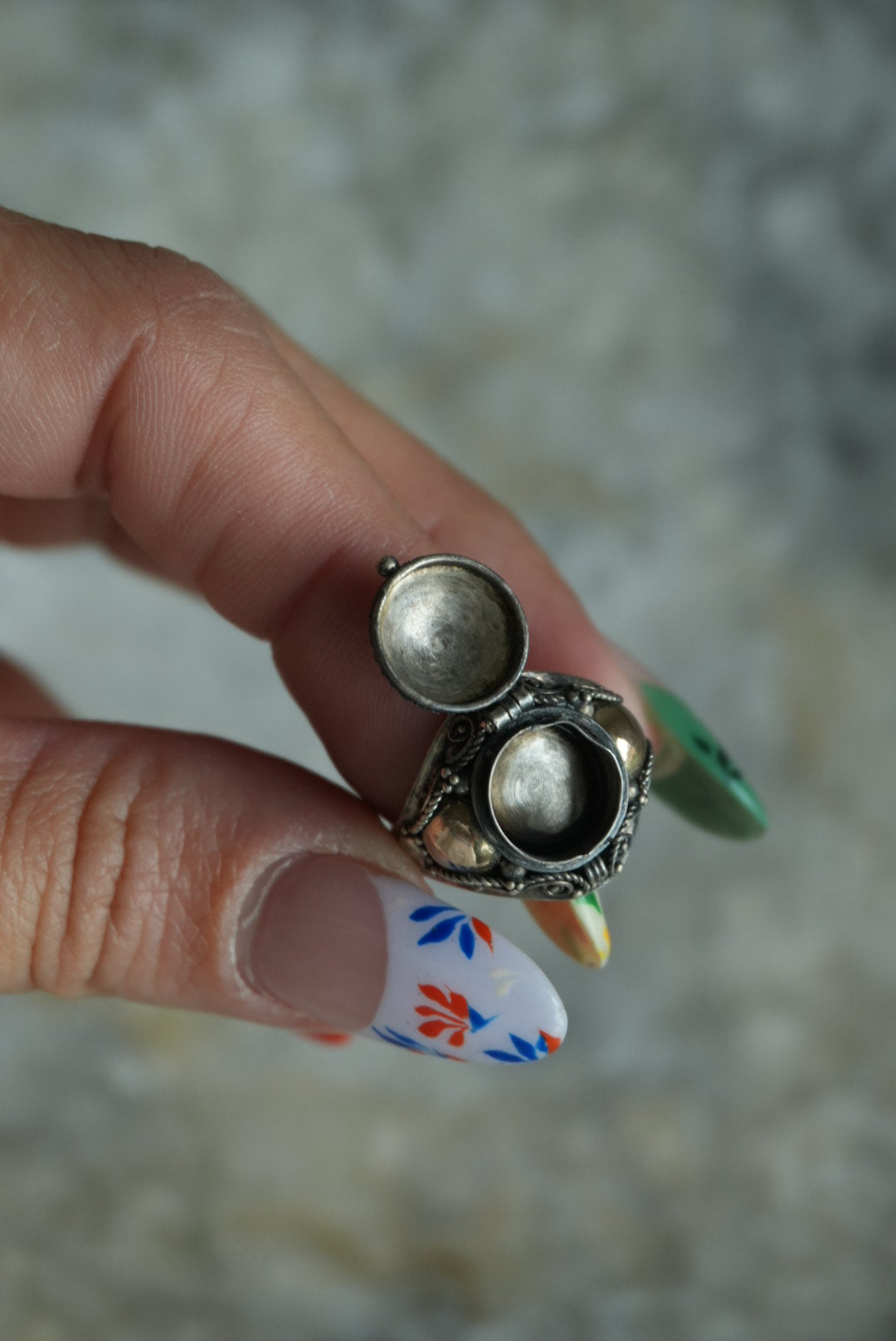 POISON RING SZ 7