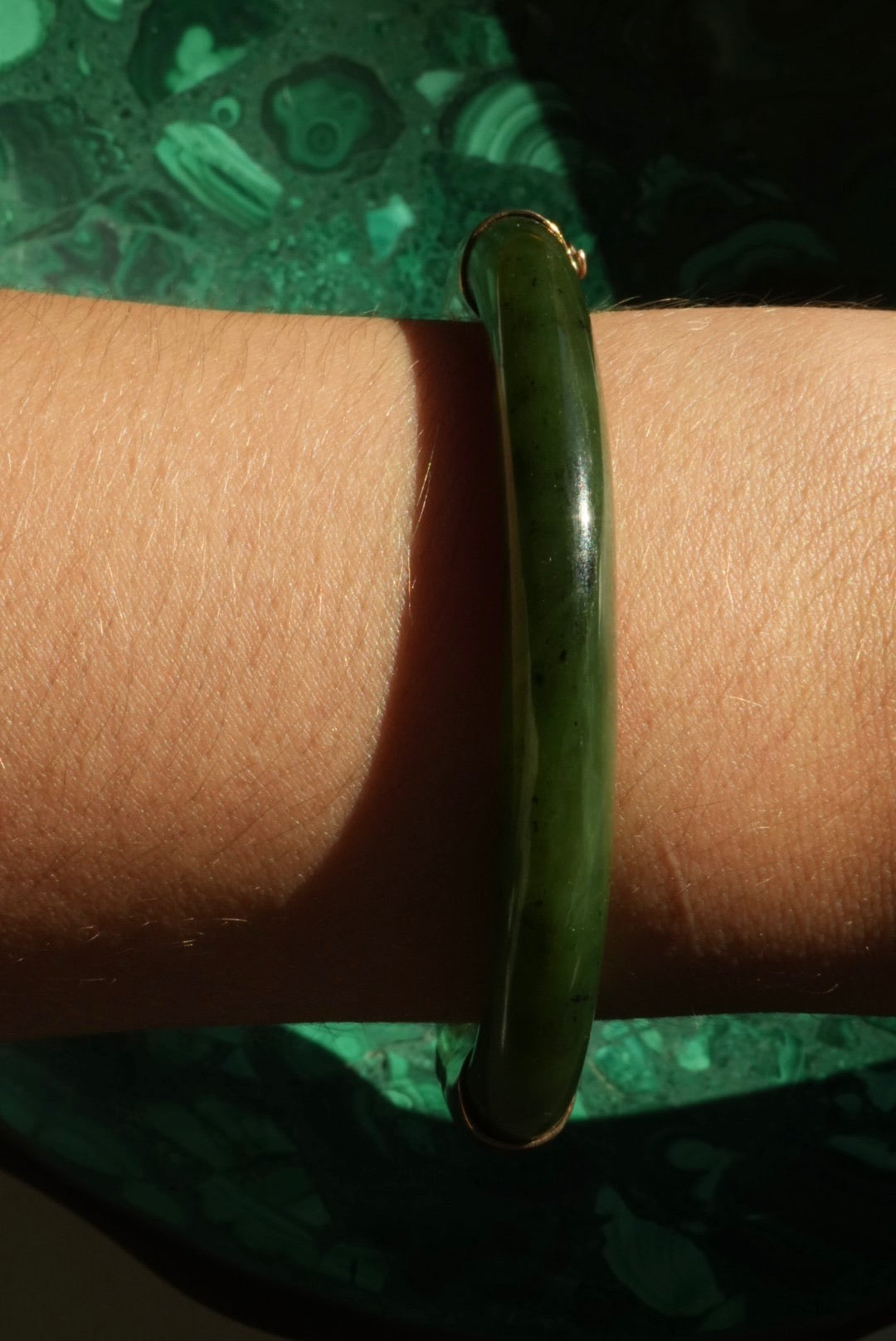 VINTAGE JADE BANGLE