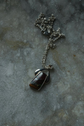 Rogue Legacy - Sterling Polished Stone Necklace