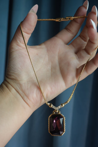 AMULET KEEPER
