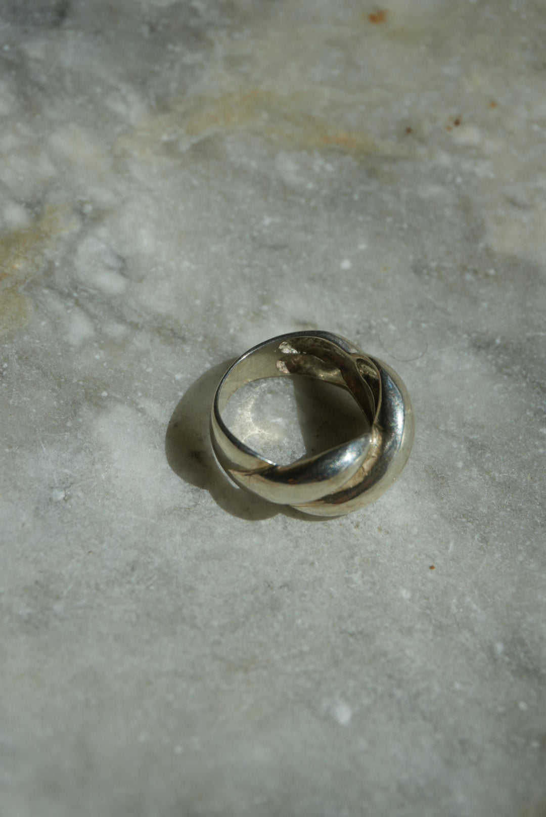 CROISSANT RING SZ 6
