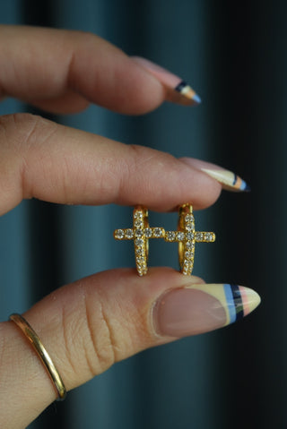 LIL CROSS