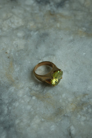 CHARTREUSE GLASS SZ 6