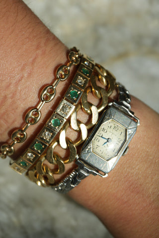 WONDERLAND TIMEPIECE