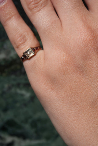 10K GOLD VICTORIAN MIDI