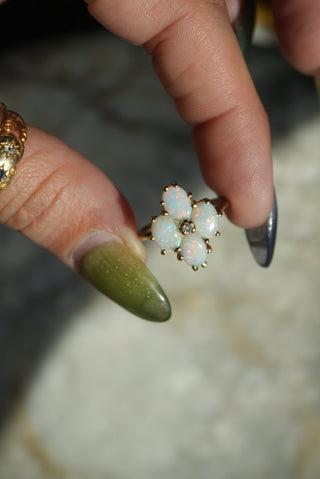14k OPAL CLOVER RING