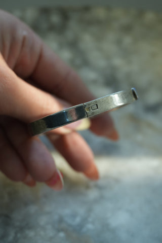BLUEST OPAL BANGLE