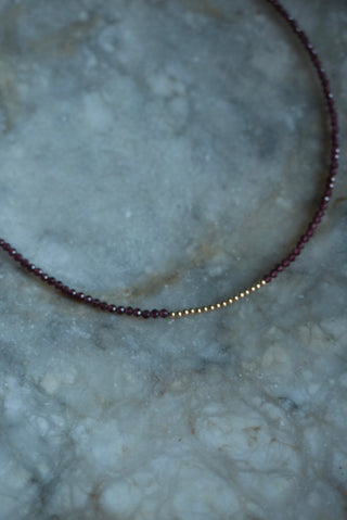 GARNET NECKLACE 14K