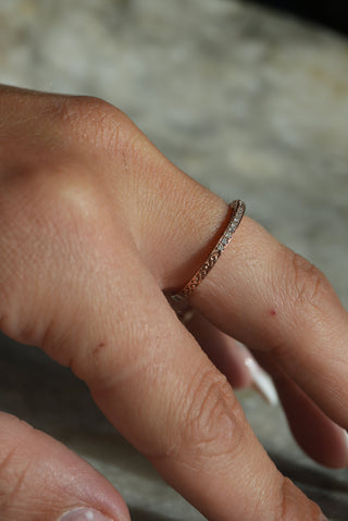 10K ROSE GOLD DIAMOND BAND