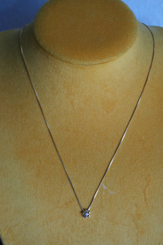 MINI FLOWER NECKLACE