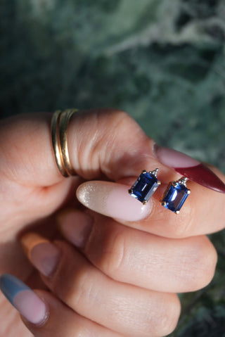 14K SAPPHIRE DEEP DIVE