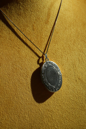 VINTAGE J LOCKET