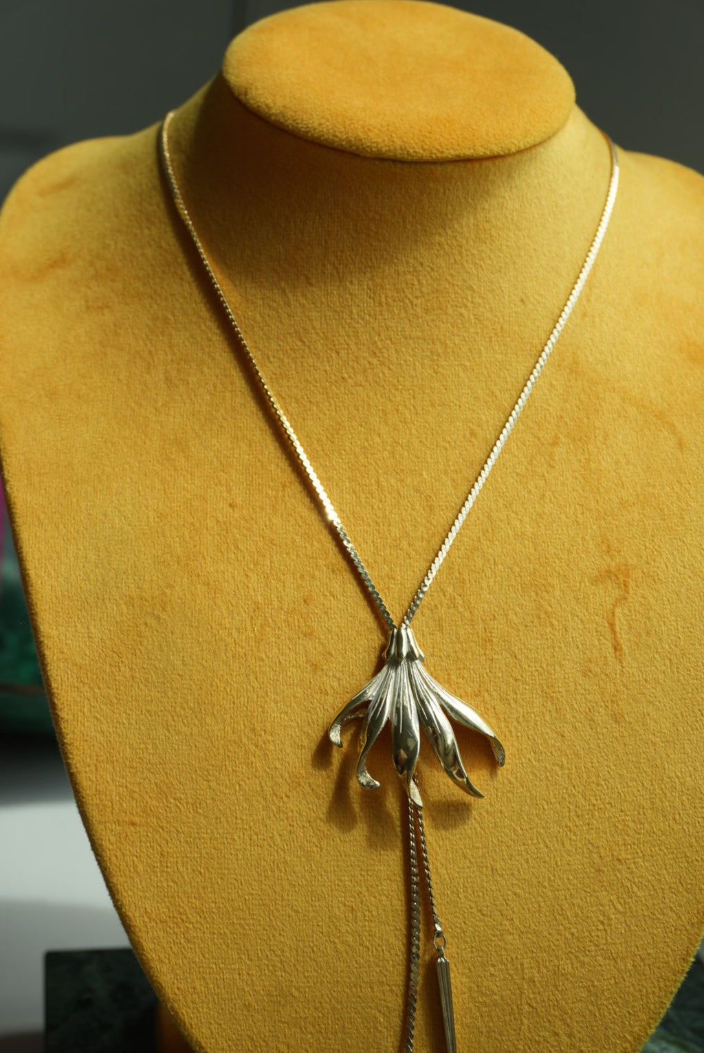 TRUFFULA LARIAT
