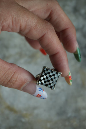 BADAVICI CHECKERED RING SZ 7