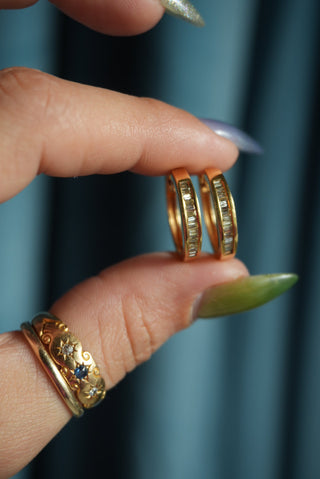 18K GOLD DIAMOND HOOPS