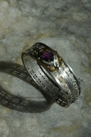 Ren Fair - Floral Motif Bangle
