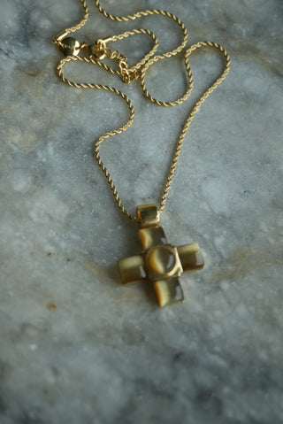 CAT EYE CROSS