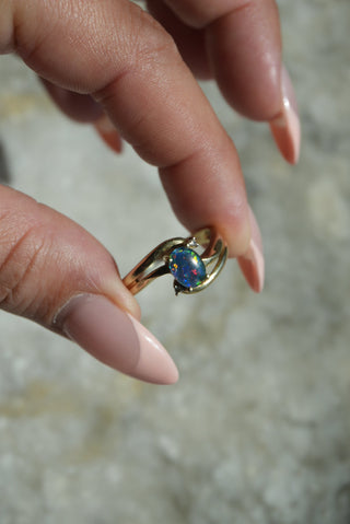 14K BLUE OPAL RING