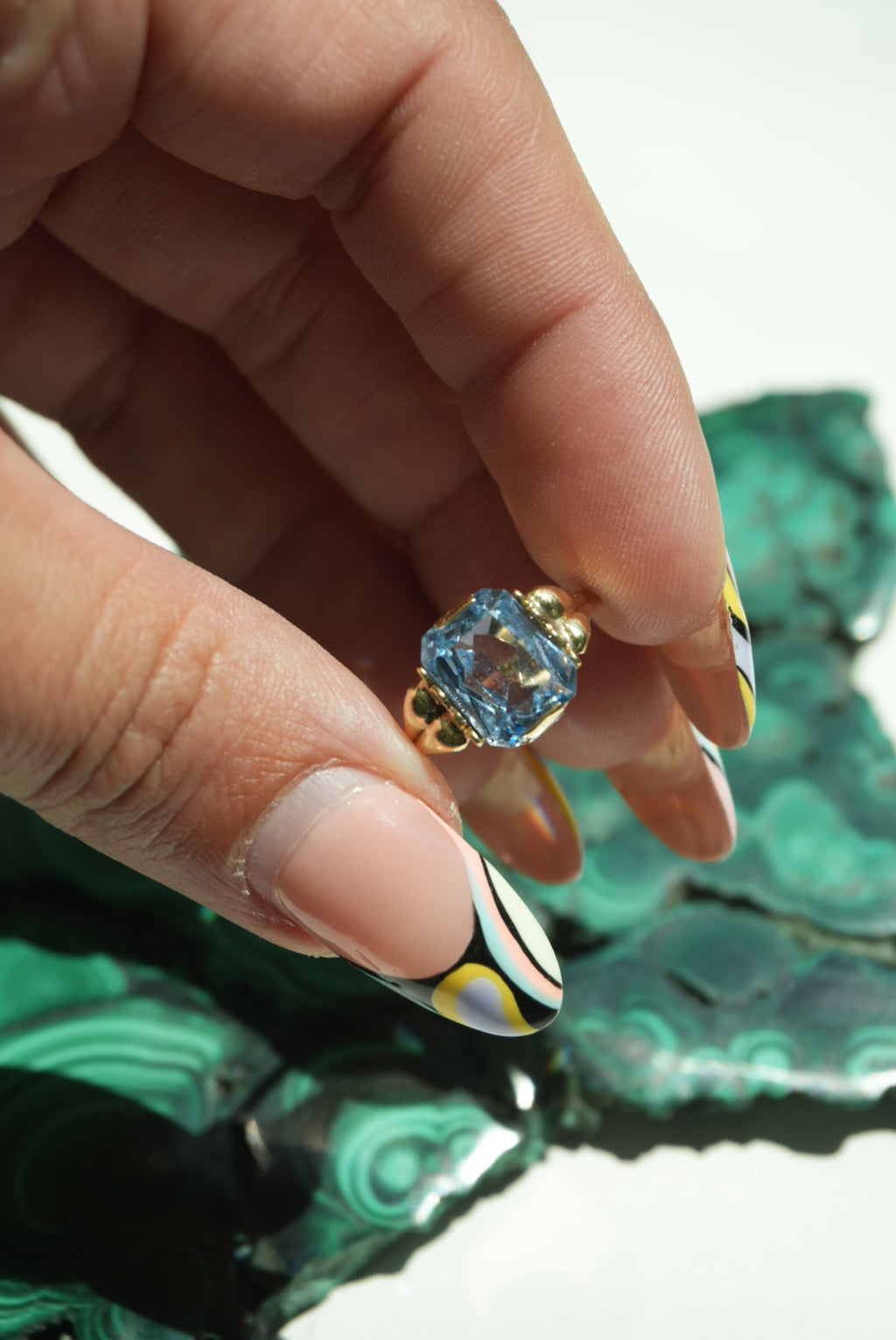 VINTAGE TOPAZ