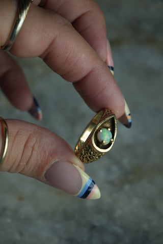 14K VINTAGE OPAL RING