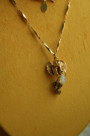FOLLYS ANGEL