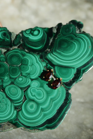 14K GARNET STUD EARRINGS