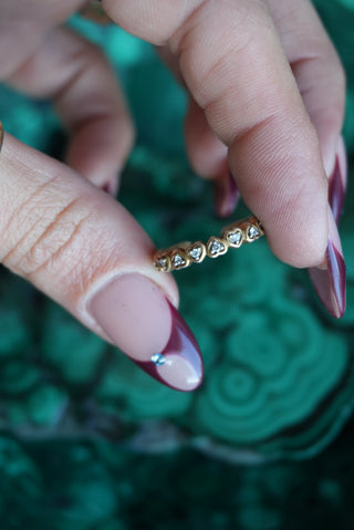 ADJUSTABLE SIZE HEART BAND