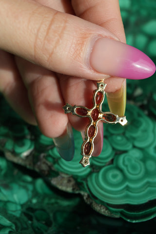 14K GOLD GARNET CROSS