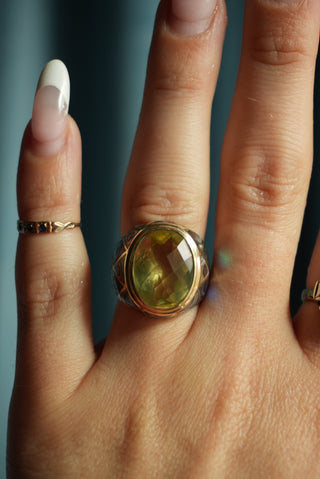 14K YELLOW QUARTZ RING