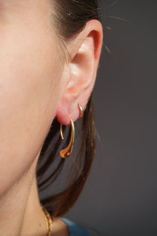 ELSA PARETTI 18K DROP EARRINGS