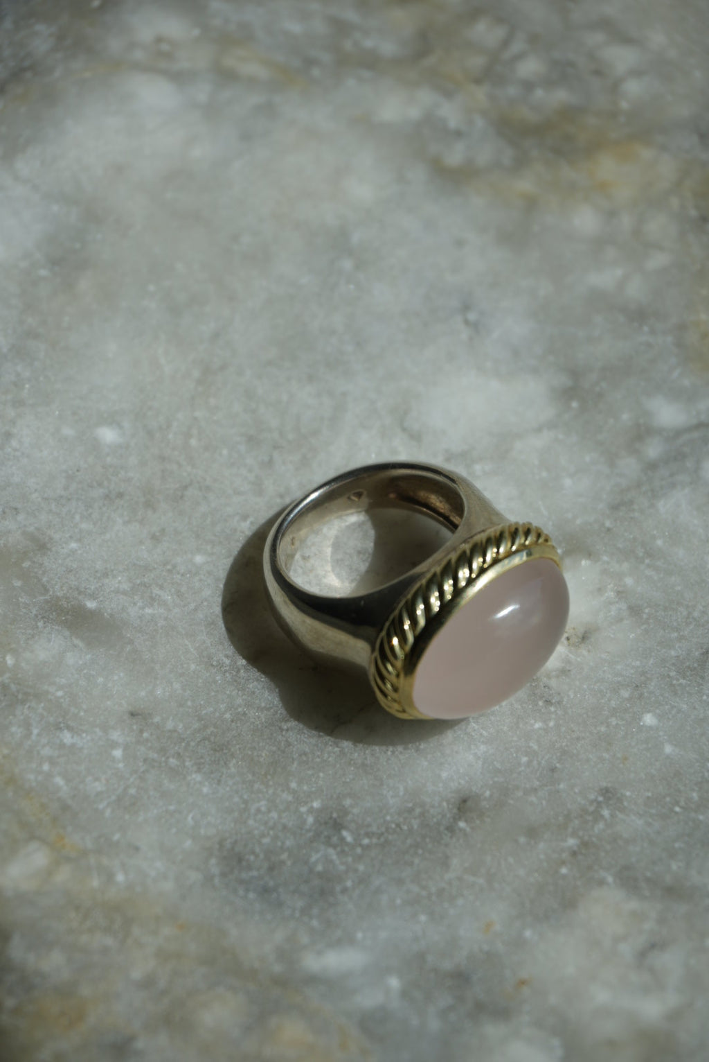 ROSE QUARTZ CABOCHON RING