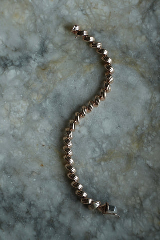 ROSE GOLD CROISSANT