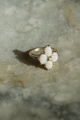 14k OPAL CLOVER RING
