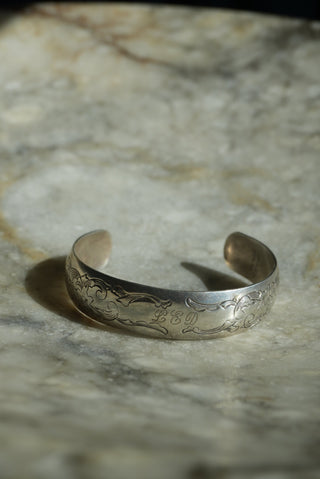 ETCHED BANGLE